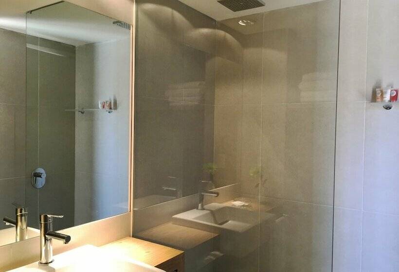Номер Deluxe, Live Hotel Boutique