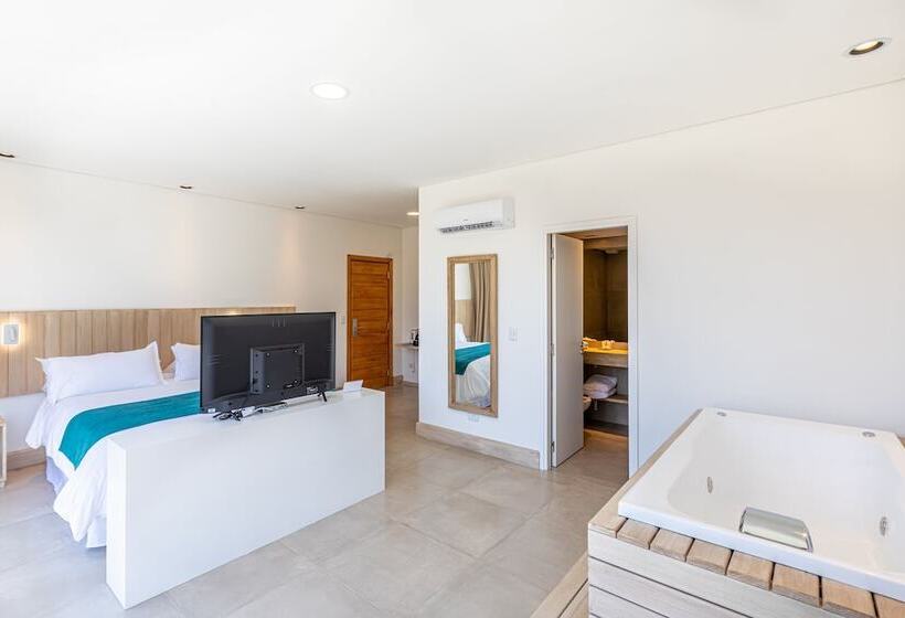 Номер Deluxe, Live Hotel Boutique