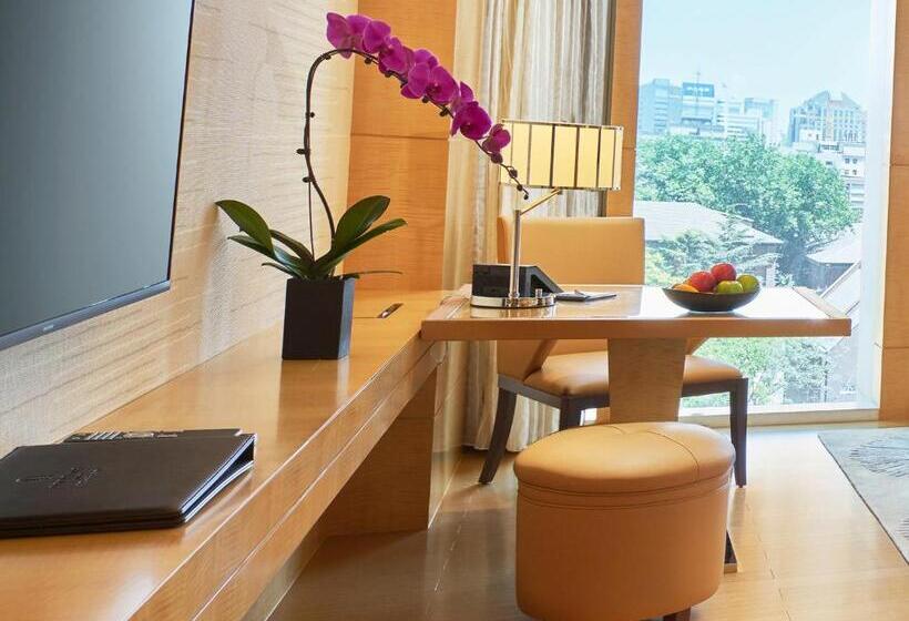 Номер Deluxe, Pan Pacific Beijing