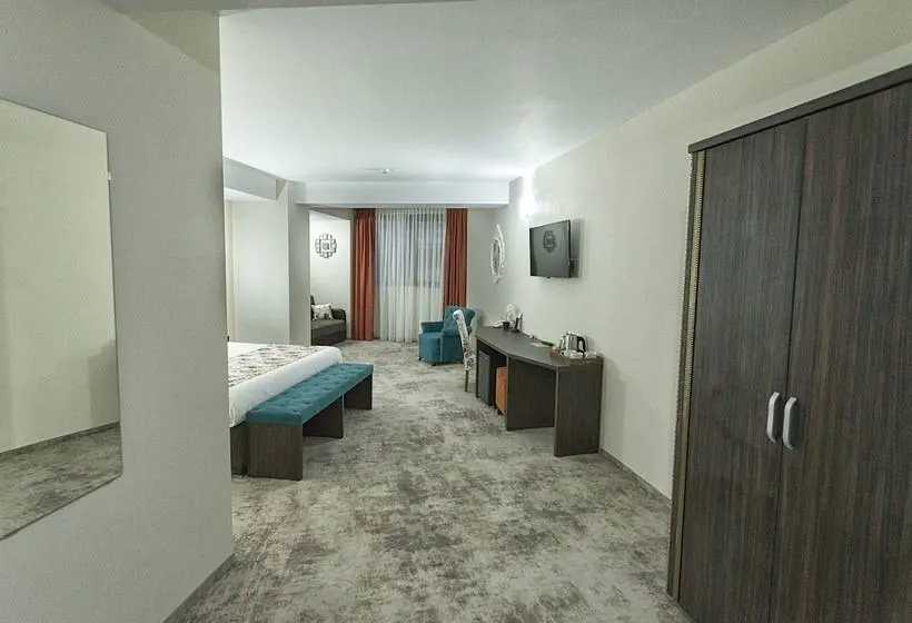 سوییت لوکس, Prestige Boutique Hotel Craiova