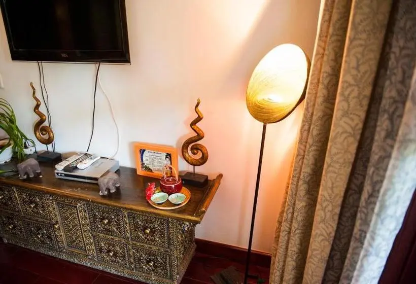Standard-huone Parveke, Xishuangbanna Elephant Home Guesthouse
