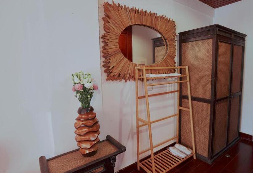 Номер Deluxe, Xishuangbanna Elephant Home Guesthouse
