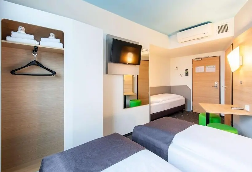 スタンダードトリプルルーム, B&b Hotel Rosenheim