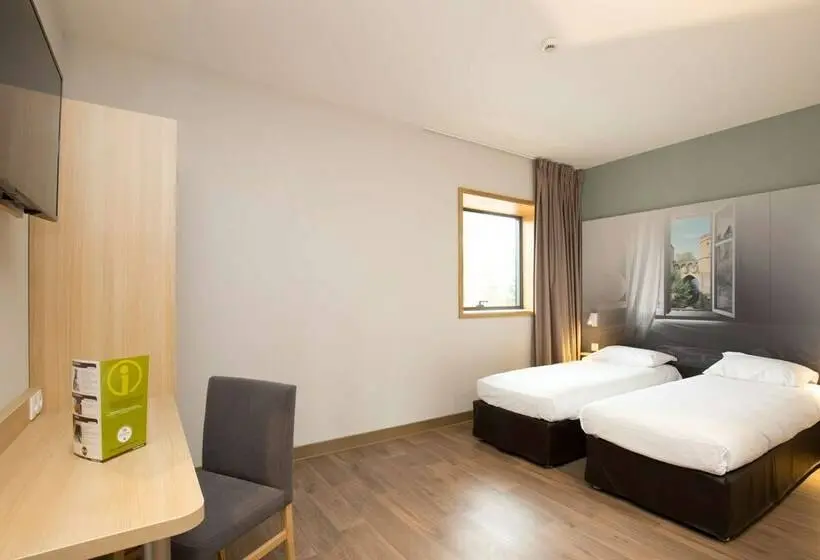 スタンダードルーム, Campanile Metz Nord   Woippy  Porte Du Luxembourg A31