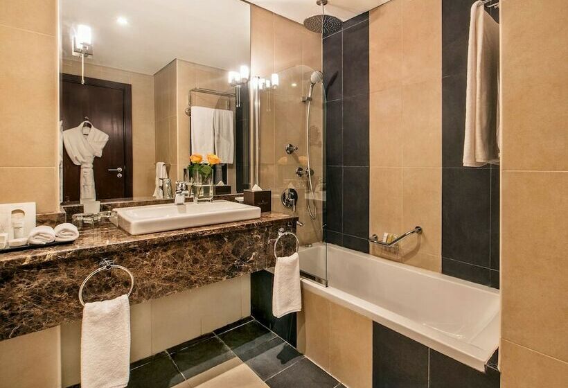 اتاق اجرایی, Golden Tulip Doha