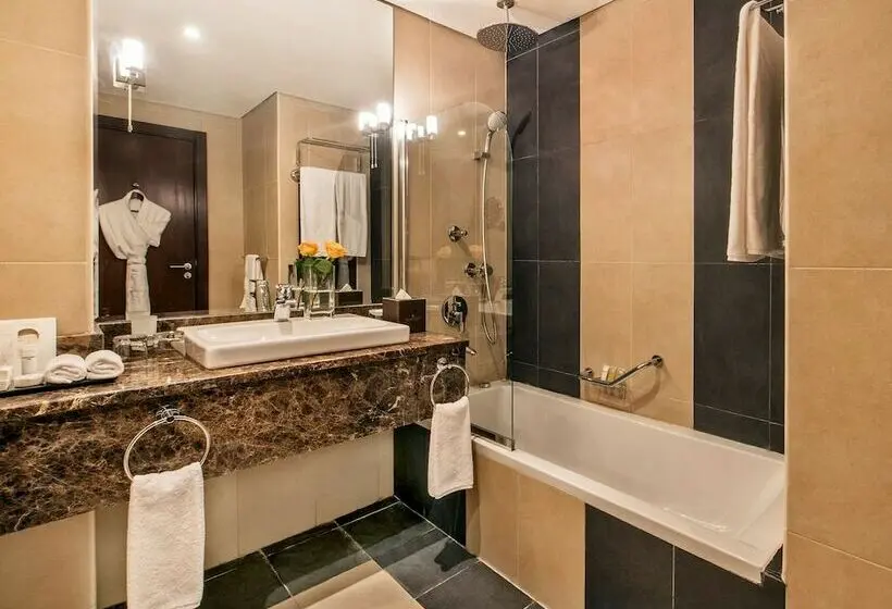 اتاق اجرایی, Golden Tulip Doha