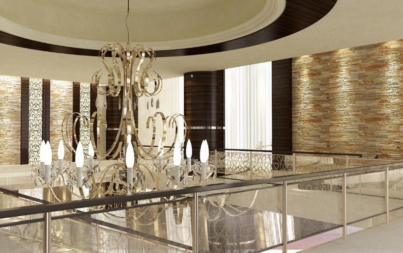 سوییت جونیور, Golden Tulip Doha