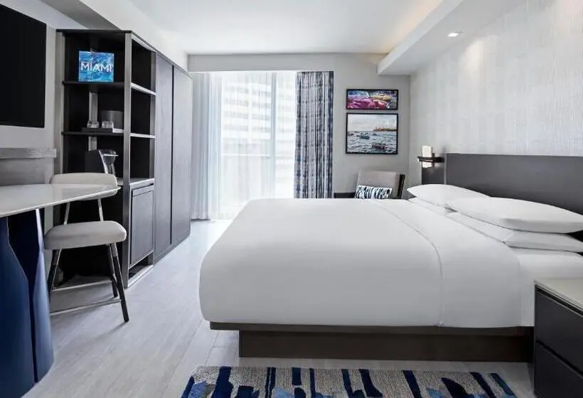 バルコニー付きデラックスルーム, Hyatt Centric Brickell Miami