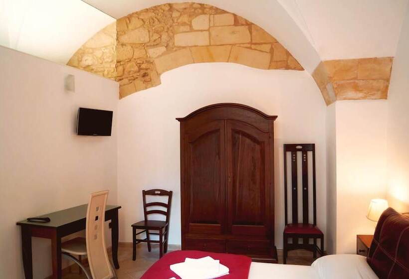اتاق استاندارد, La Bella Lecce B&b