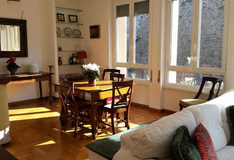 آپارتمان 3 خوابه, Vatican Suites Happy Holidays