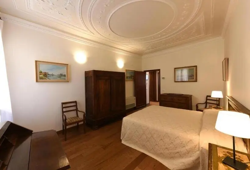 سوییت لوکس, Le Due Corone Bed & Breakfast