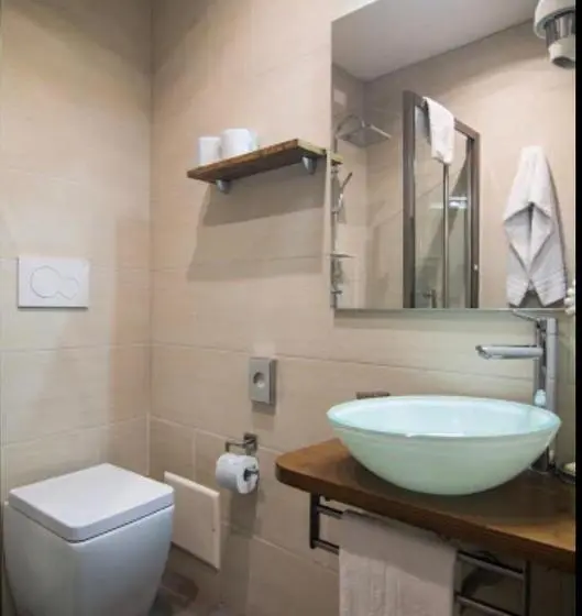 اتاق لوکس یک تخته, Le Due Corone Bed & Breakfast
