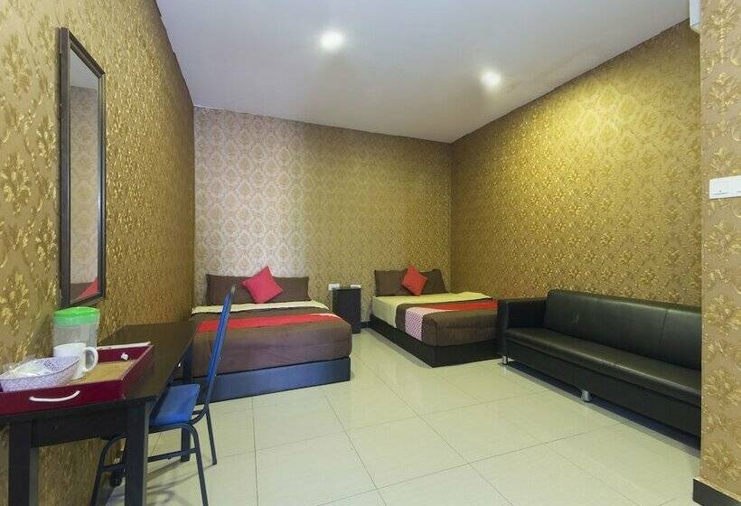 패밀리 스위트, Night Queen