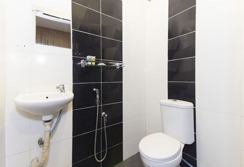 스탠다드 싱글 룸, Night Queen