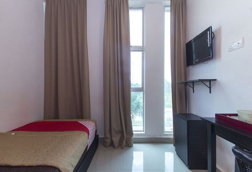 스탠다드 싱글 룸, Night Queen