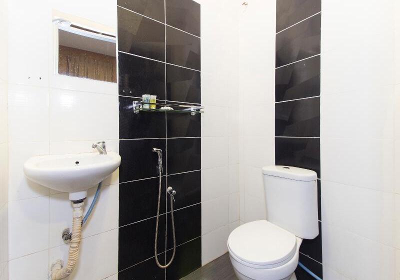 스탠다드 싱글 룸, Night Queen