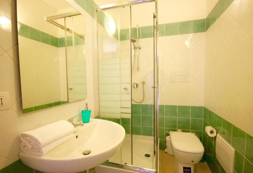 Номер Стандарт с Террасой, Park 20 Guesthouse