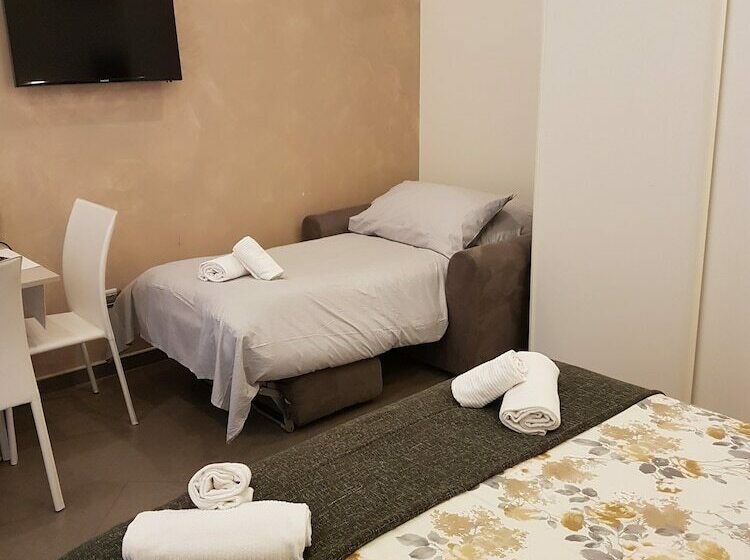 Номер Стандарт Трехместный, Yourhome   Casa Aristide