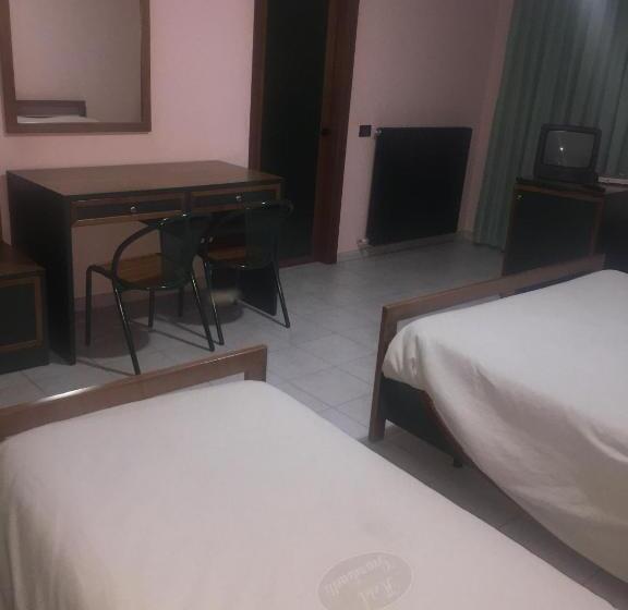 Четырехместный Номер Стандарт, Grandinetti