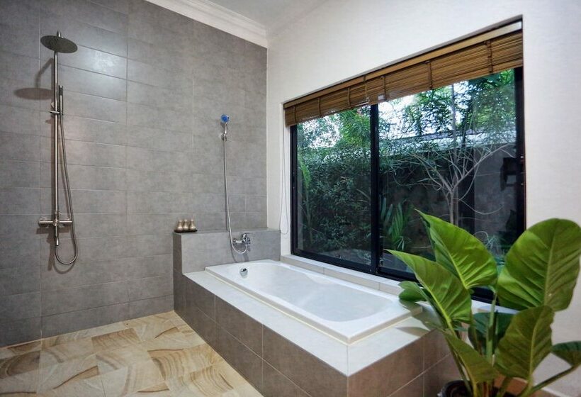 Habitació Deluxe Vista Piscina, Gz Angkor Boutique