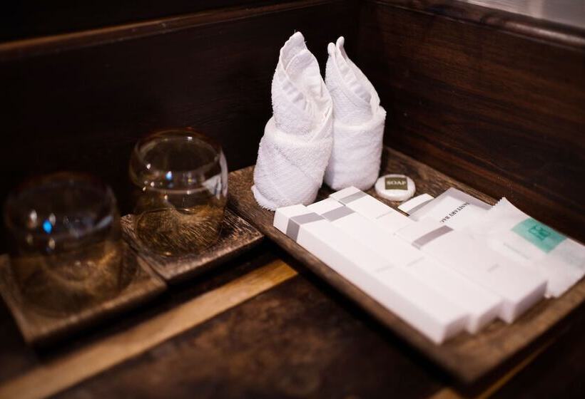 Habitació Deluxe Vista Piscina, Gz Angkor Boutique