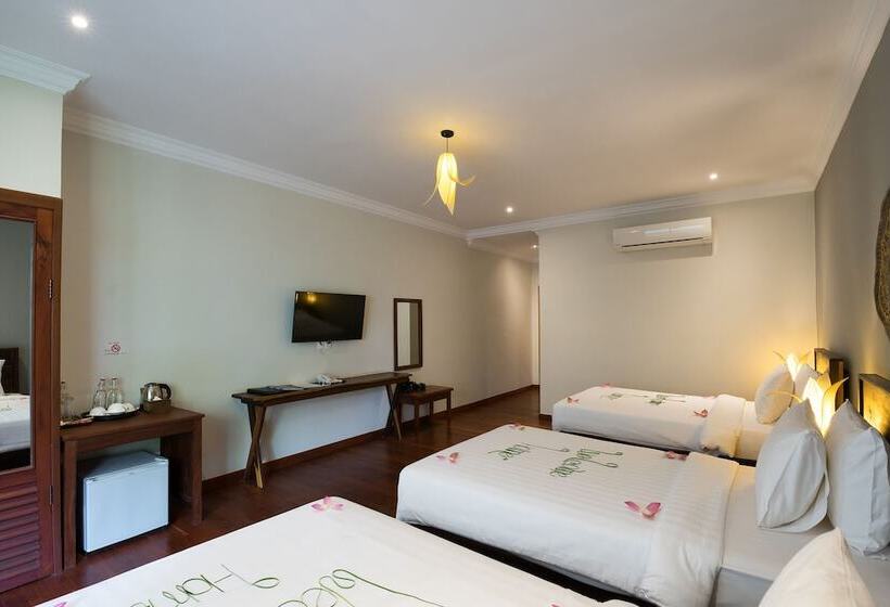 Habitació Triple Deluxe, Gz Angkor Boutique