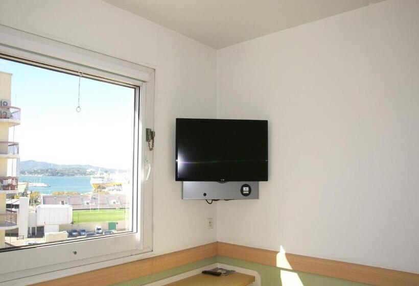 스탠다드 룸, Ibis Budget Toulon Centre
