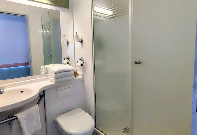 패밀리 룸, Ibis Budget Toulon Centre