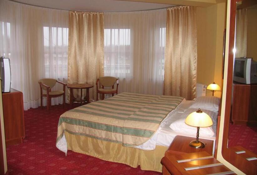 اتاق لوکس با بالکن و چشمانداز دریا, Morze