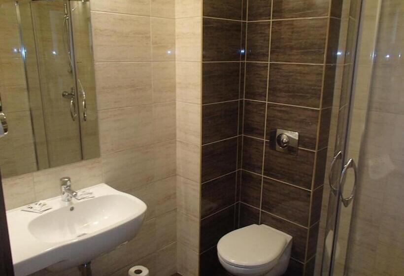 استودیوی استاندارد با چشمانداز دریا, Morze