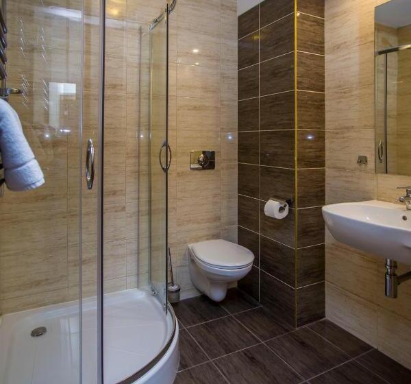 اتاق استاندارد با بالکن و چشمانداز دریا, Morze