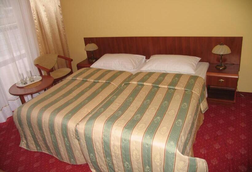 اتاق استاندارد با تراس, Morze