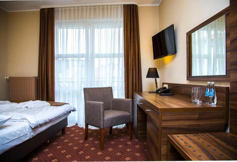 اتاق استاندارد با بالکن, Morze