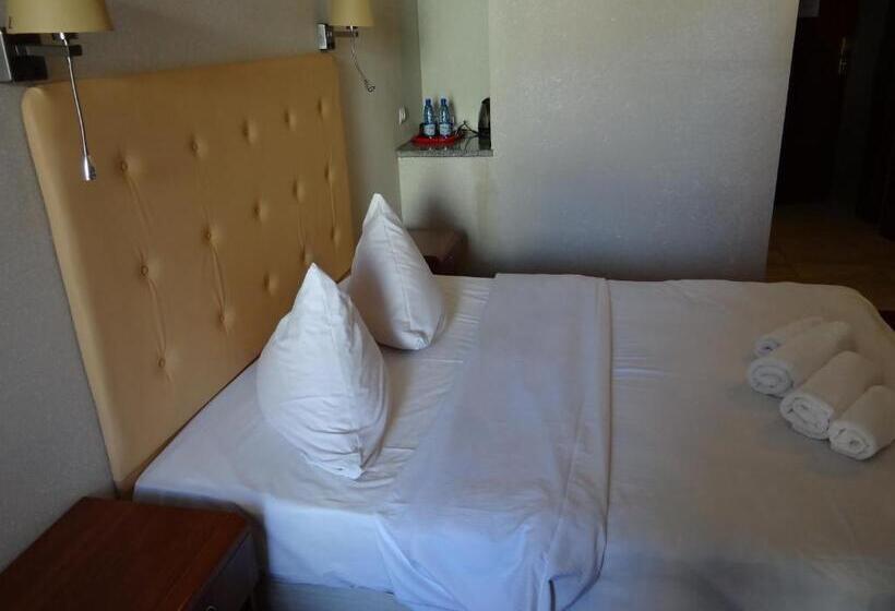 标准单人间, Relax