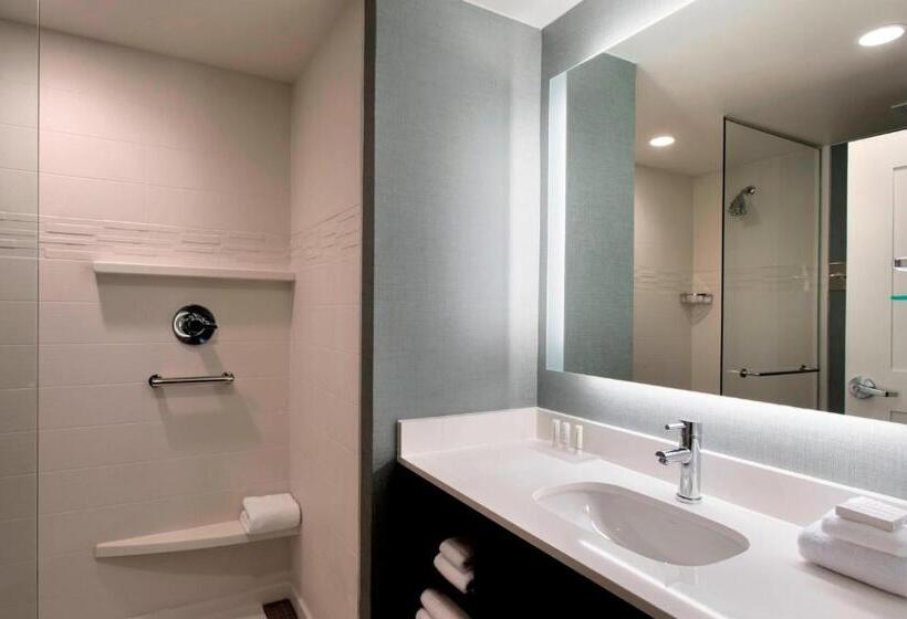 标准工作室, Residence Inn By Marriott New York Long Island East End