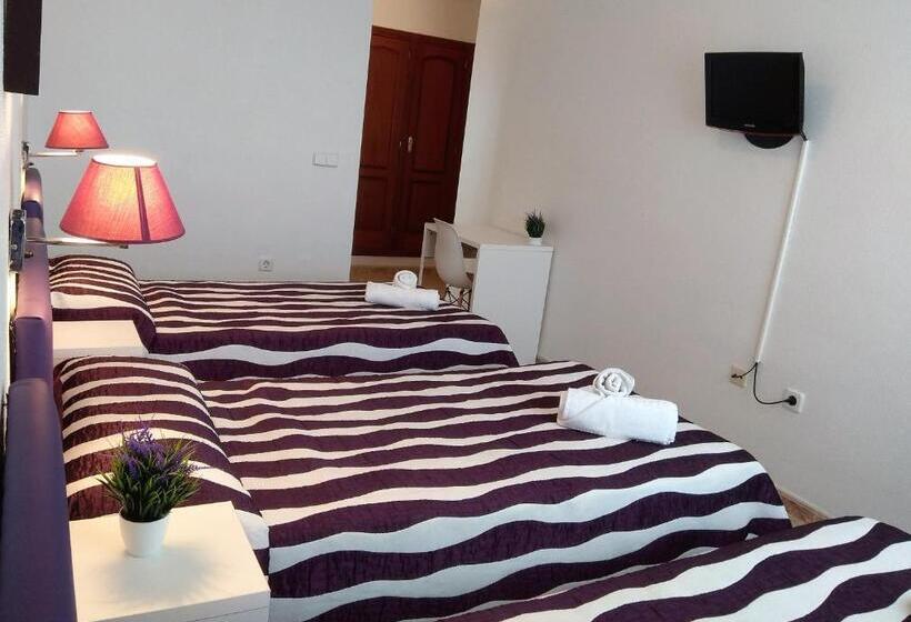 スタンダードトリプルルーム, Restaurante Campomar