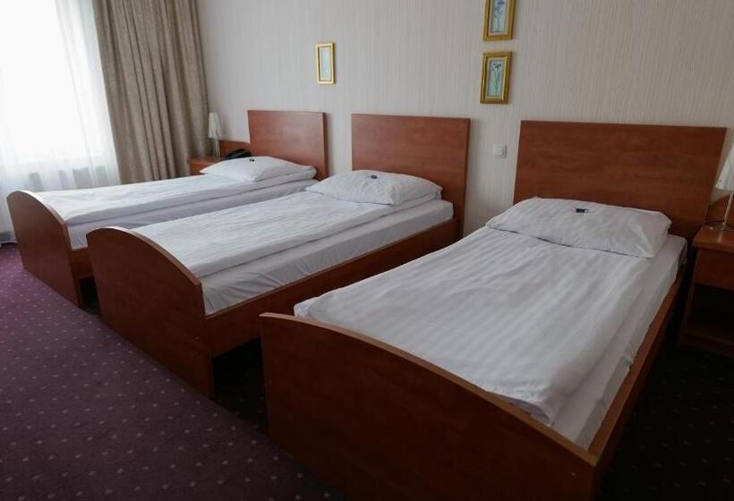 Номер Стандарт Трехместный, Sen