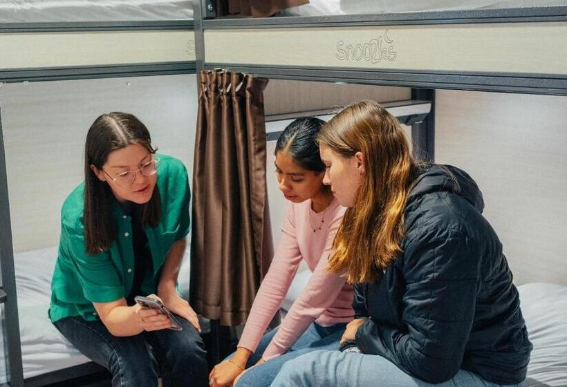 4인용 스탠다드 룸, Snoozles Galway City Centre