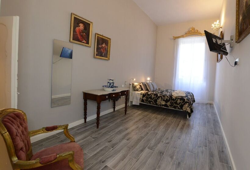 اتاق استاندارد با تخت بزرگ, Paulos Valletta