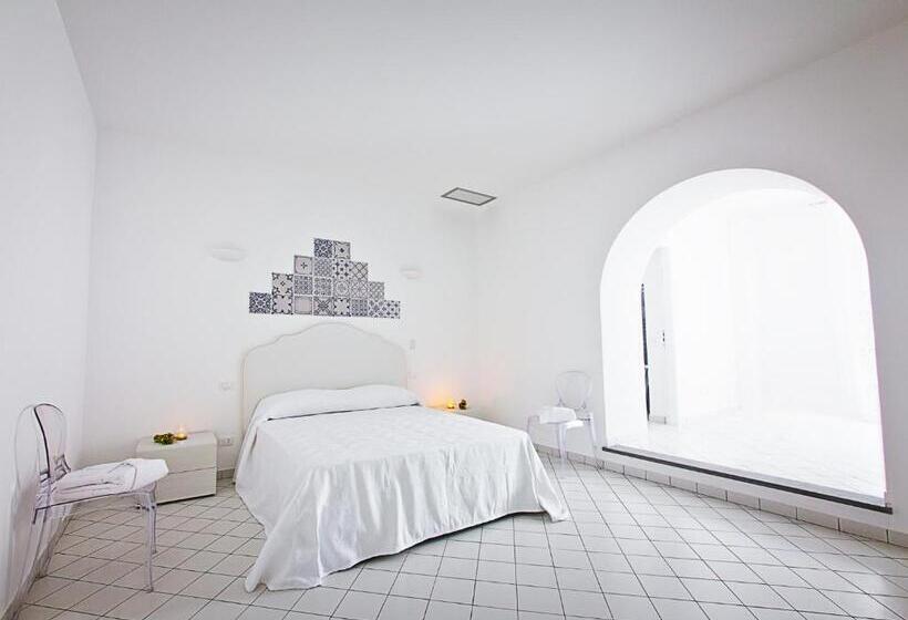 غرفة ديلوكس, Punta Sallustro Lipari