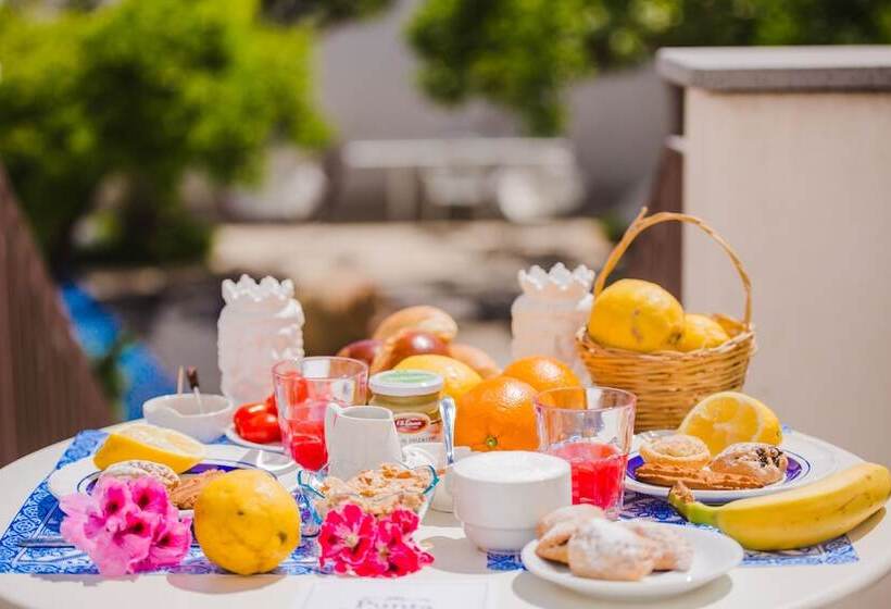 غرفة سوبيريور, Punta Sallustro Lipari