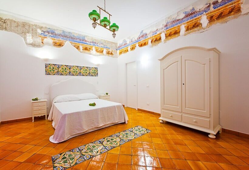 غرفة سوبيريور, Punta Sallustro Lipari