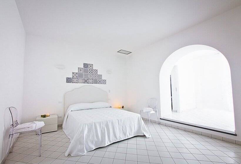 غرفة ديلوكس, Punta Sallustro Lipari