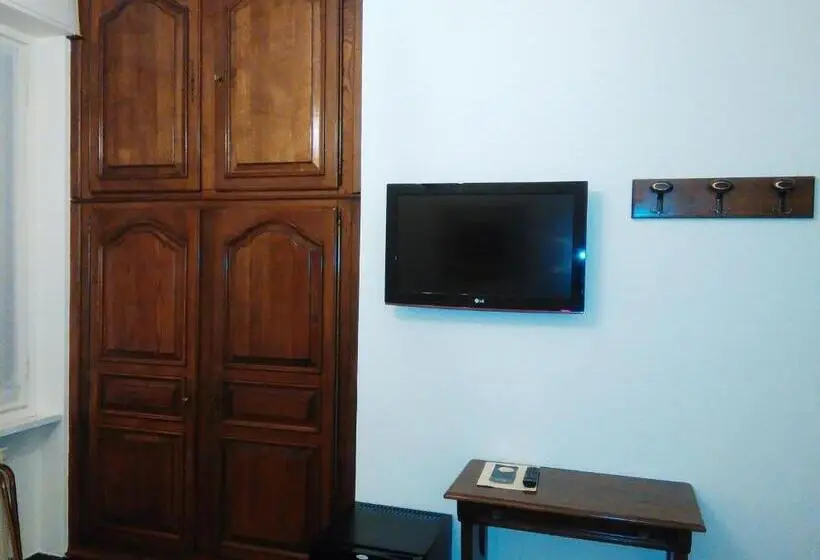 اتاق کلاسیک سه تخته, Ristorante Hotel Mira