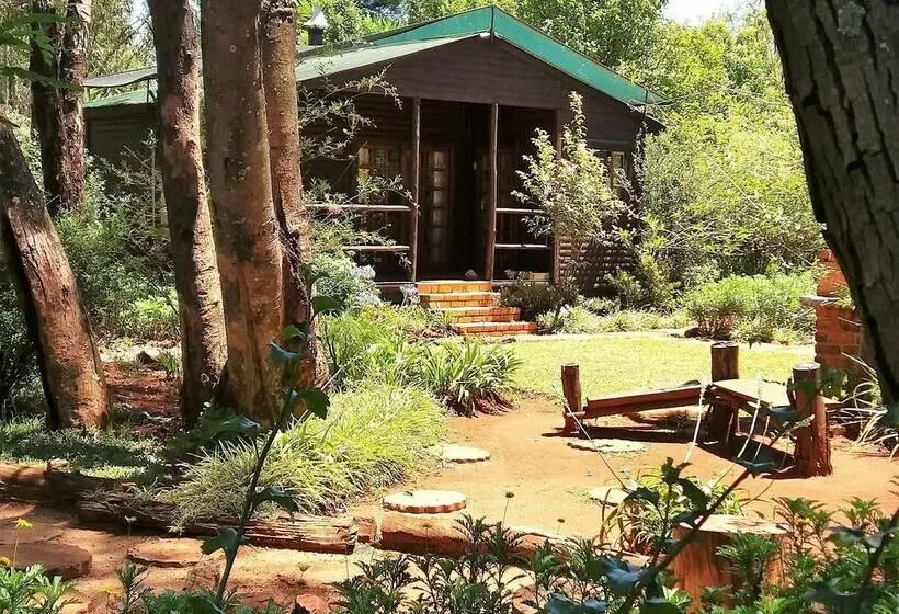 Mökki 1 Makuuhuone, Woodland Gardens