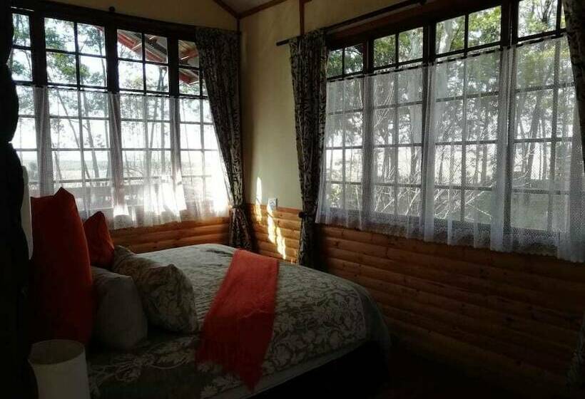 Шале 1 Спальня, Woodland Gardens