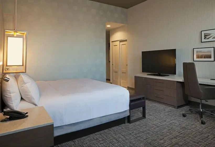 اتاق لوکس, H Hotel Los Angeles, Curio Collection By Hilton