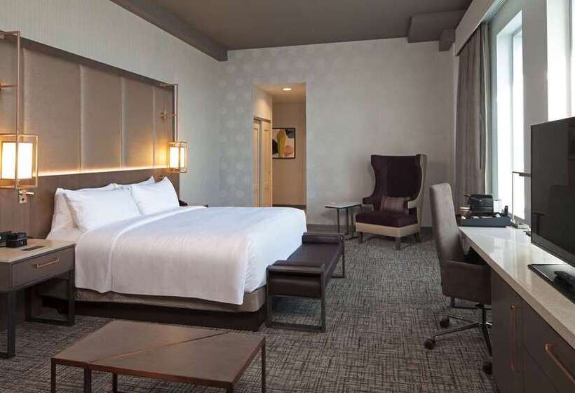 带大床的高级房间, H Hotel Los Angeles, Curio Collection By Hilton
