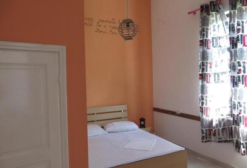 غرفة قياسية, Hostel Durres