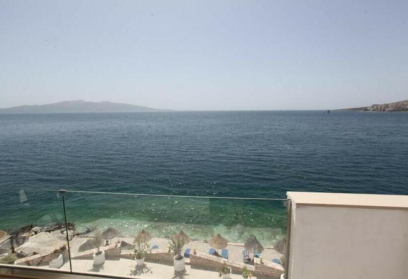 Triple Room Sea View, Blue Bay